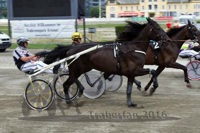 20160605_Q1_47.jpg