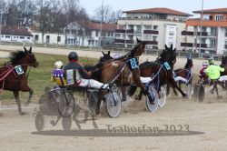 Dateiname=20230223_r03_065_R03_0161.jpg
Dateigröße=206KB
Abmessungen: 1000x667
hinzugefügt am: 24. Februar 2023 20230223_r03_065_R03_0161.jpg