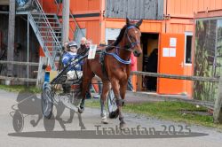 Dateiname=20251005_r02_001_R02_0002.jpg
Dateigröße=373KB
Abmessungen: 1000x667
hinzugefügt am: 06. Oktober 2025 20251005_r02_001_R02_0002.jpg