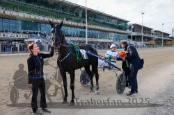 Dateiname=20251012_r05_089_CR5_0239.jpg
Dateigröße=359KB
Abmessungen: 1000x667
hinzugefügt am: 14. Oktober 2025 20251012_r05_089_CR5_0239.jpg