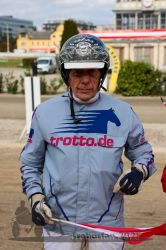 Dateiname=20251012_r08_011_CR5_0169.jpg
Dateigröße=258KB
Abmessungen: 667x1000
hinzugefügt am: 14. Oktober 2025 20251012_r08_011_CR5_0169.jpg