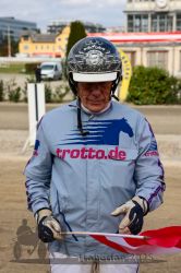 Dateiname=20251012_r08_012_CR5_0170.jpg
Dateigröße=260KB
Abmessungen: 667x1000
hinzugefügt am: 14. Oktober 2025 20251012_r08_012_CR5_0170.jpg