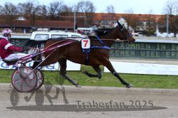 Dateiname=20251120_qu1_054_QU1_0142.jpg
Dateigröße=280KB
Abmessungen: 1000x667
hinzugefügt am: 20. November 2025 20251120_qu1_054_QU1_0142.jpg