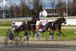 Dateiname=20251120_r04_094_R04_0230.jpg
Dateigröße=400KB
Abmessungen: 1000x667
hinzugefügt am: 21. November 2025 20251120_r04_094_R04_0230.jpg