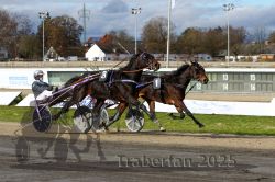 Dateiname=20251120_r04_098_R04_0238.jpg
Dateigröße=332KB
Abmessungen: 1000x667
hinzugefügt am: 21. November 2025 20251120_r04_098_R04_0238.jpg