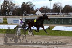 Dateiname=20251120_r06_076_R06_0179.jpg
Dateigröße=320KB
Abmessungen: 1000x667
hinzugefügt am: 21. November 2025 20251120_r06_076_R06_0179.jpg