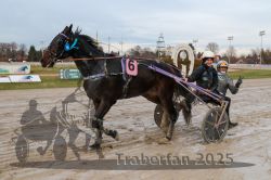 Dateiname=20251130_r03_078_E7D_0101.jpg
Dateigröße=280KB
Abmessungen: 1000x667
hinzugefügt am: 07. Dezember 2025 20251130_r03_078_E7D_0101.jpg