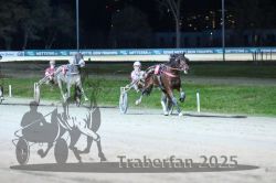 Dateiname=20251130_r08_078_R08_0185.jpg
Dateigröße=249KB
Abmessungen: 1000x667
hinzugefügt am: 07. Dezember 2025 20251130_r08_078_R08_0185.jpg