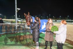 Dateiname=20251226_ehr_037_CR5_0337.jpg
Dateigröße=317KB
Abmessungen: 1000x667
hinzugefügt am: 27. Dezember 2025 20251226_ehr_037_CR5_0337.jpg