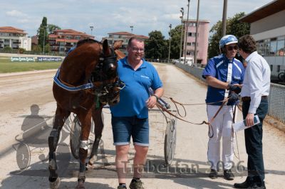 20260722_r04_158_R04_0409.jpg
